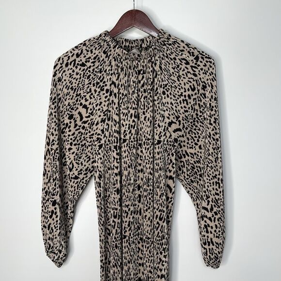 NWT ASOS Long Sleeve Animal Print Pleated Mini Shift Dress Size 4 - Picture 3 of 9